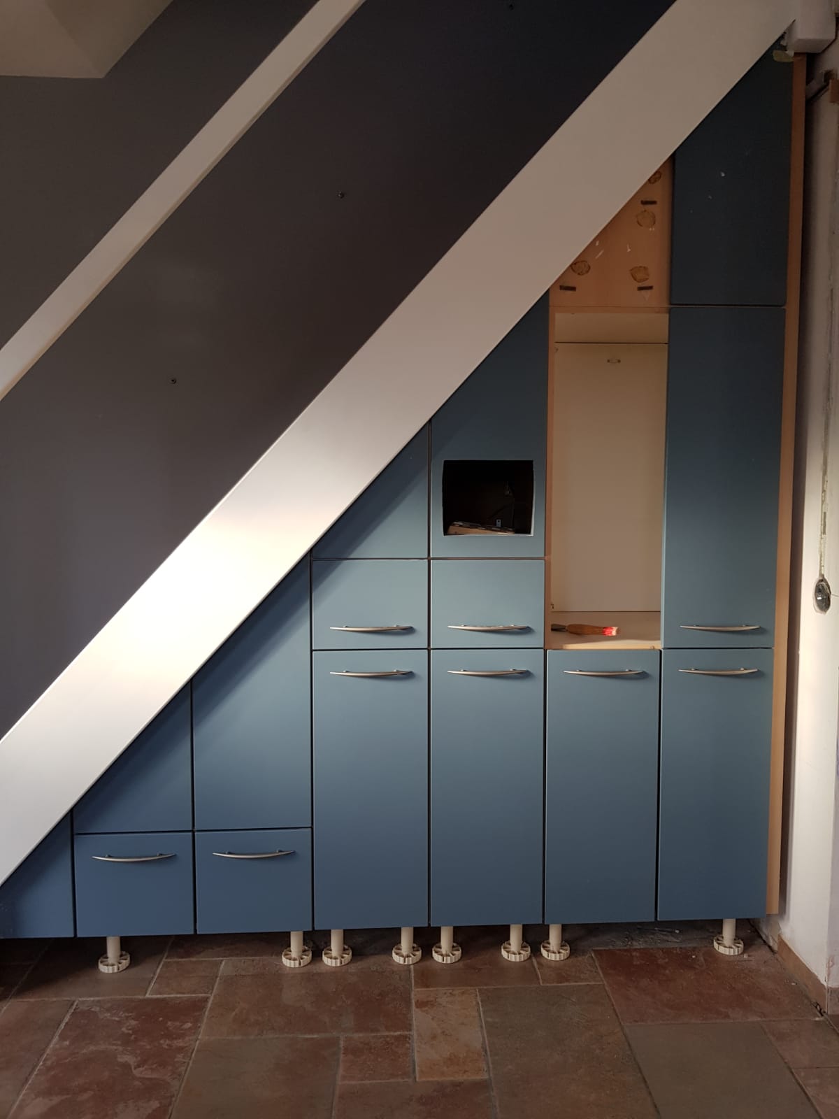 Klebefolie Flur Einbauschrank Weiss Maserung LS